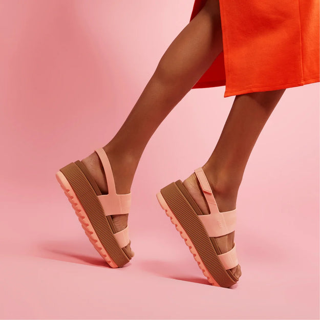 Water Vista Higher - Peach Parfait