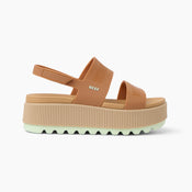 Water Vista Higher - Almond/Ambrosia