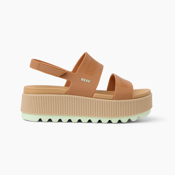 Water Vista Higher - Almond/Ambrosia