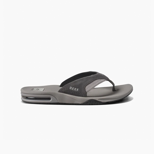Fanning - Grey Suede
