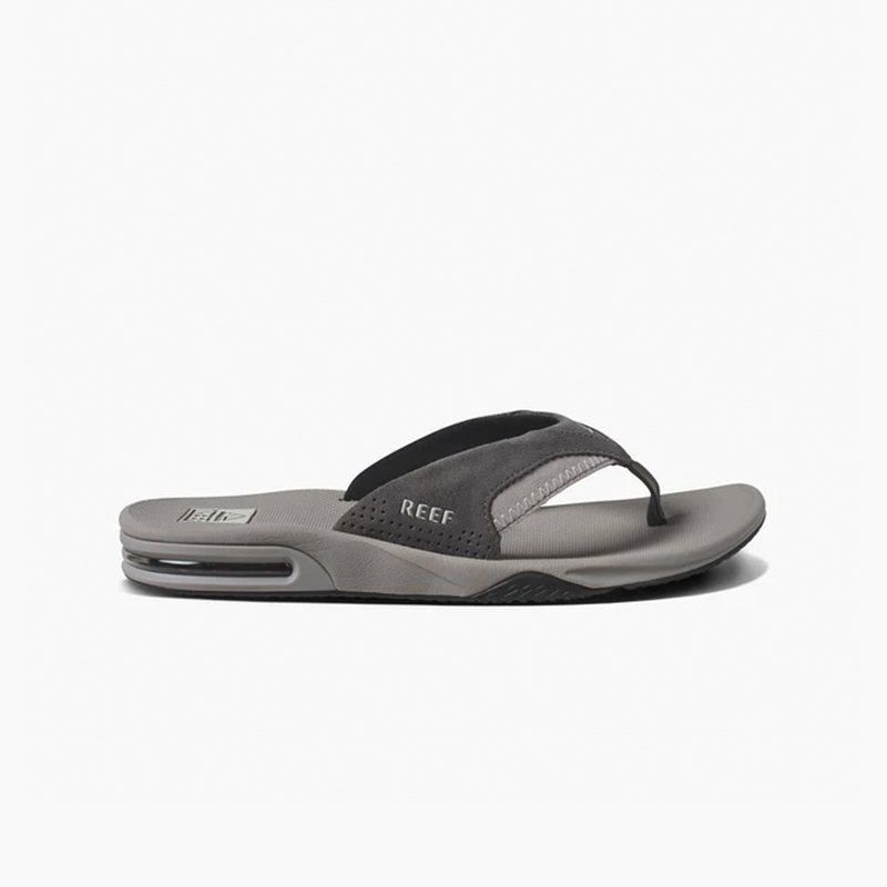 Fanning - Grey Suede