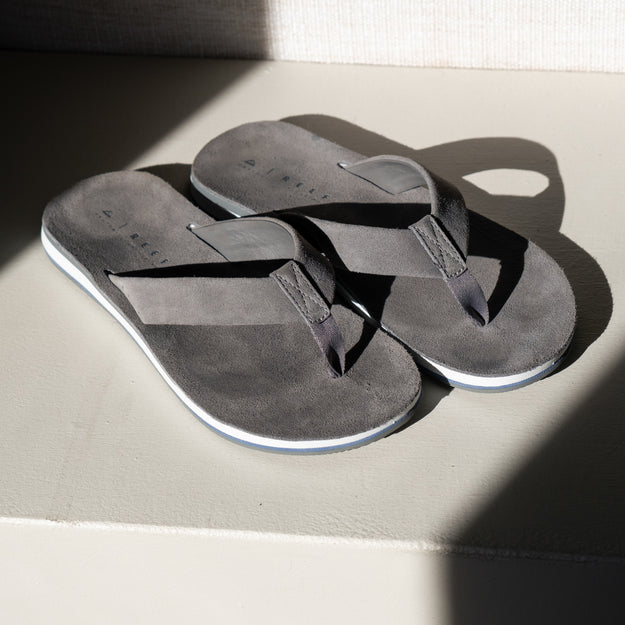 Ojai Classic - Grey Suede