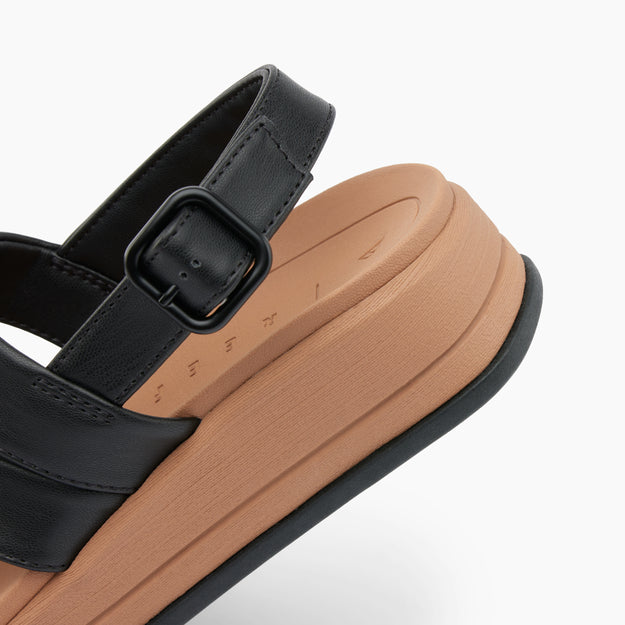 Aura Escape - Black/Tan