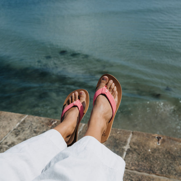 Reef Cushion Breeze - Strawberry Pink