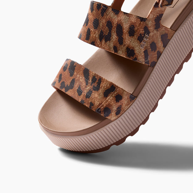 Water Vista Higher - Leopard