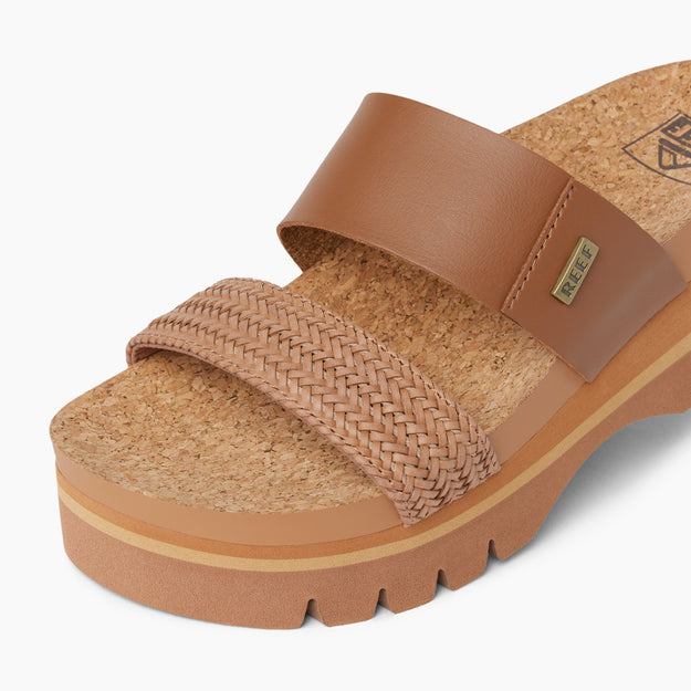 Cushion Vista Higher - Brown Braid