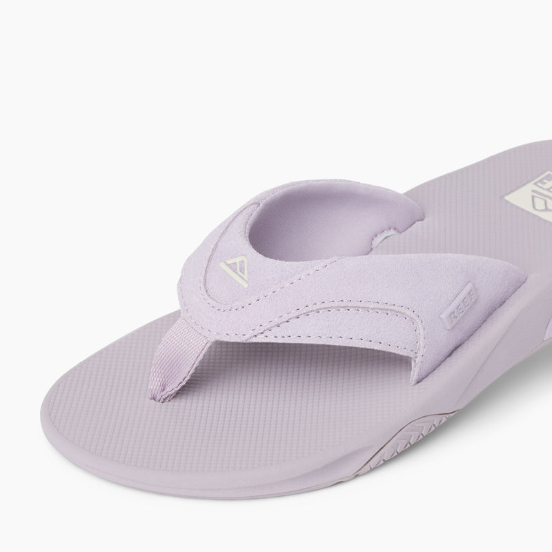 Fanning - Lavender Suede