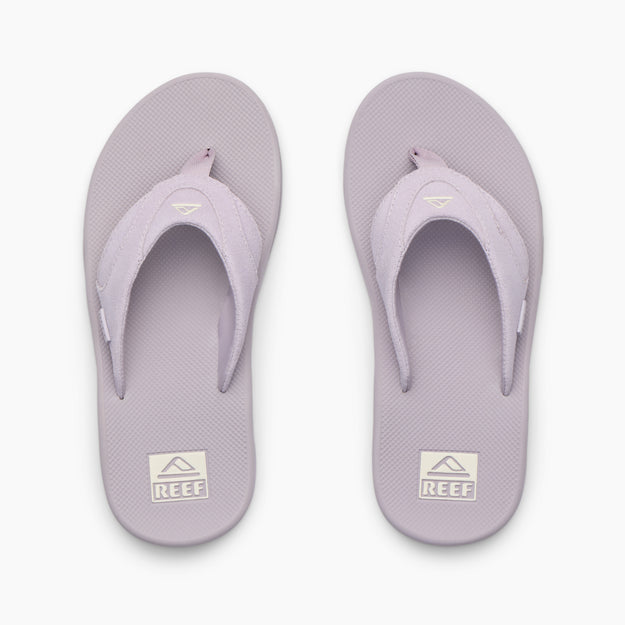 Fanning - Lavender Suede