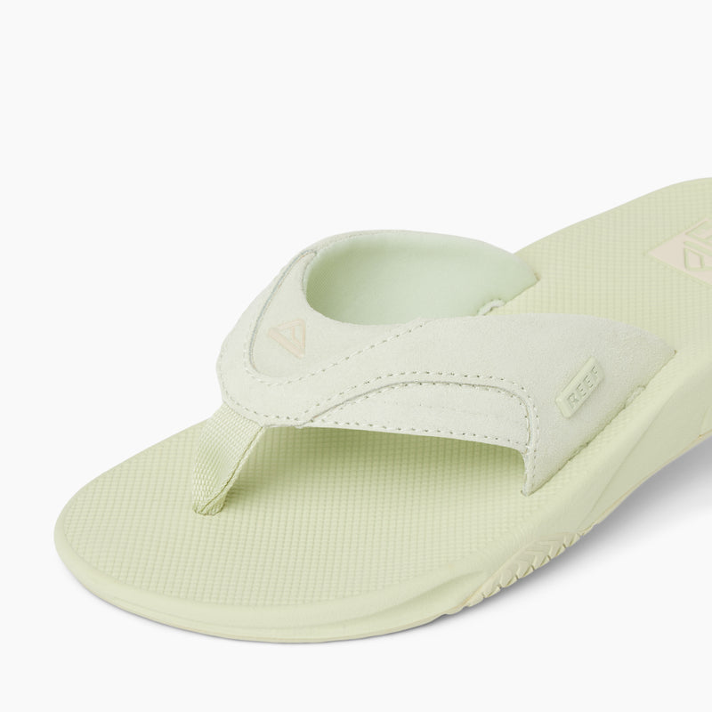 Fanning - Aloe Wash Suede