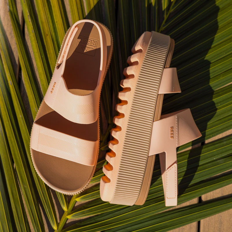 Water Vista Higher - Bellini/Tan