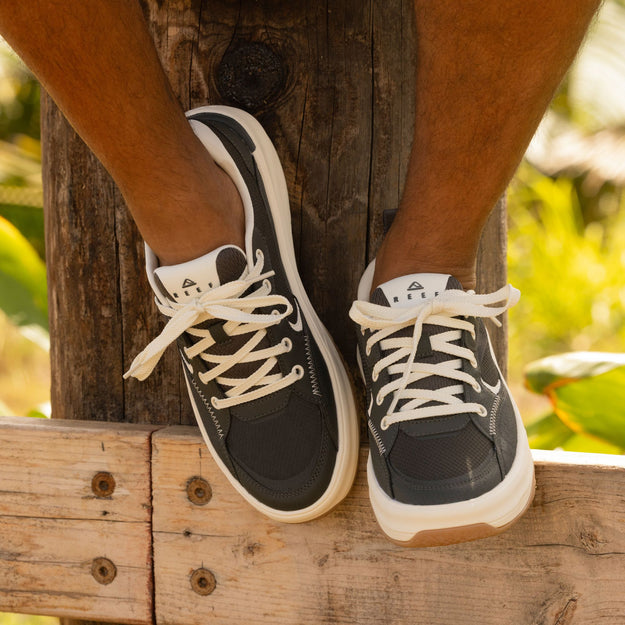 Fanning Shoe - Black/White/Gum