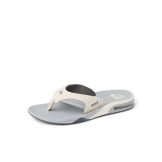 Fanning - Light Grey