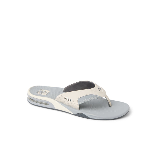 Fanning - Light Grey