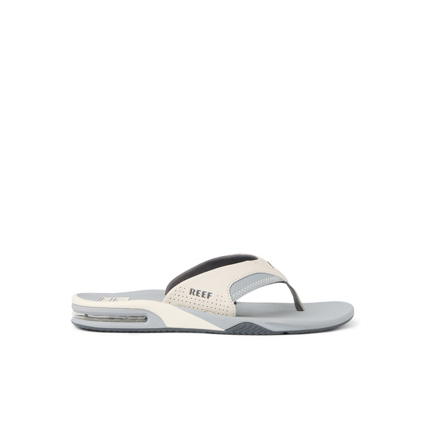 Fanning - Light Grey