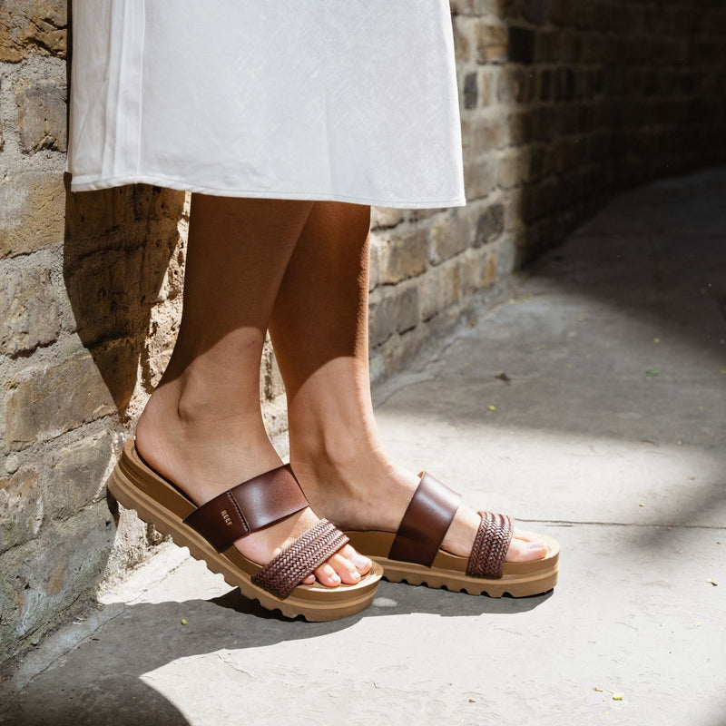 Cushion Vista Hi Chocolate