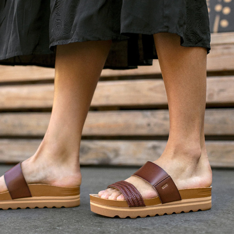 Reef bounce vista sandals sales